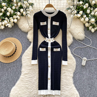 Robe moulante décontractée pour femmes, élégante, à manches longues, en tricot, avec blocs de couleur et boutons décoratifs, pour un usage quotidien