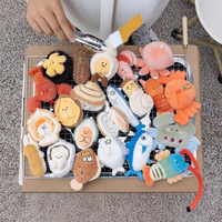 Porte-clés en peluche 3D sur le thème marin, crevettes et flétan, motif dessin animé, en fibre de polyester, personnalisable