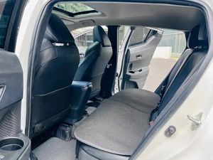 <span class=keywords><strong>Toyota</strong></span> C-<span class=keywords><strong>HR</strong></span> <span class=keywords><strong>2023</strong></span>, 2.0L, Híbrido de Lujo, Fabricación China, 29/37 MPG, ADAS para Desplazamientos Urbanos, SUV Compacto Nuevo y Usado, Asequible - Product Image 5