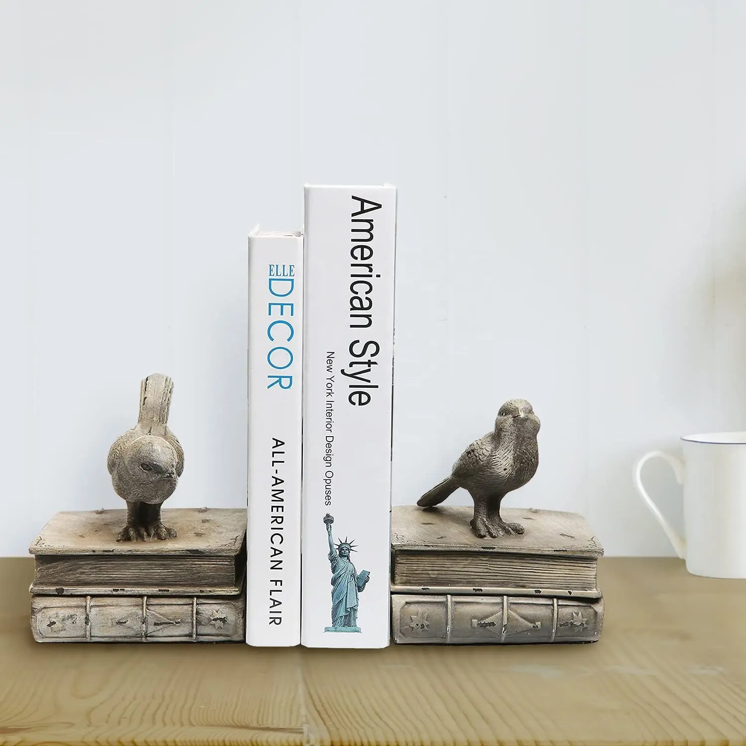 ARTMADE Rustic Modern Style Vintage Resin Bookends For Kids Adjustable Bookends Bookshelf Decorative with Bird and Book Design