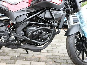 Juego de Barras Anticaídas y Cubierta Protectora de Motor en Acero al Carbono CNC para Benelli <span class=keywords><strong>Leoncino</strong></span> 250, Repuestos de Motocicleta - Product Image 6