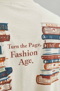 Voltare pagina moda età stile letterario Unisex cotone 100% Oversize Beige Camiseta t-shirt da uomo - Product Image 2