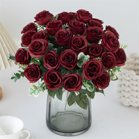 Großhandel Günstige Kleine Rosen Hochwertige Künstliche Seidenblumen 6-Köpfige Rote Rosensträuße für Heim- und Hochzeitsdekoration
