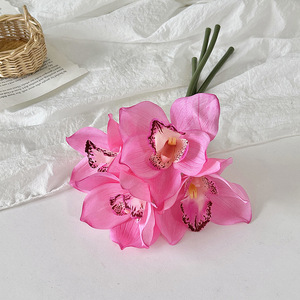 Ramo de Orquídeas Mariposa con Textura Realista, Ideal para Usar como Accesorio de Fotografía para Bodas, Festivales o Familiares - Product Image 6