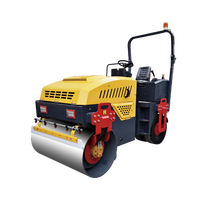 Rouleau vibratoire à tambour unique BOMAG de 6 tonnes, robuste, avec système entièrement hydraulique pour le compactage des couches de fond de chaussée autoroutière