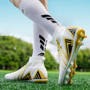 <span class=keywords><strong>Chaussures</strong></span> <span class=keywords><strong>de</strong></span> football professionnelles personnalisées à crampons hauts, crampons cassés, logos personnalisés, vente directe d'usine, unisexe, printemps été - Product Image 4