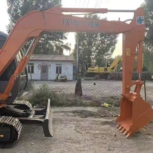Excavadora Hitachi ZX60U usada, en perfectas condiciones de fábrica, excelente estado de funcionamiento. Oferta especial en Hitachi de segunda mano. - Product Image 5