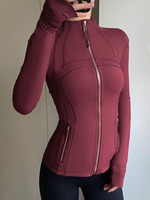 Chaqueta Deportiva Rosa Ajustada de Joydressing, Cuello Alto, Cierre Dorado, Bolsillos, MOQ Bajo, Marca Privada, Venta al Por Mayor