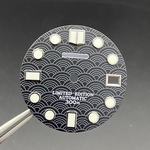 Nuevo Accesorio de Modificación para Relojes, Esfera Luminosa Verde con Marcadores Redondos de 28.5mm, Compatible con Movimientos NH35 y NH36 - Product Image 5