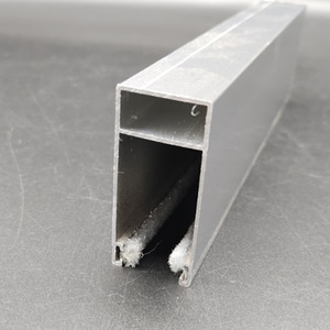 Perfil de aluminio con ranura bloqueadora de luz 22x50mm blanco plateado rectangular, accesorio para riel de cortina para estores enrollables - Product Image 3