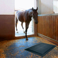 Matelas de lit pour chevaux en caoutchouc et matelas de box pour chevaux avec tapis doux pour box à chevaux offrant un confort supplémentaire