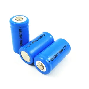 CR123A 3.7v li-ion 700mah lityum şarj edilebilir pil için el feneri