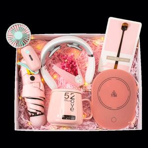 Set de Regalo para el Día de San Valentín para Novias o Mujeres: Ventilador Combinable, Mini Paraguas, Instrumento para Vértebras Cervicales, Taza Térmica y Ramo de Flores - Product Image 1