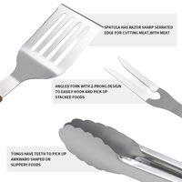 Ensemble d'outils de barbecue en acier inoxydable avec brosse de nettoyage, pinces, fourchette et spatule ajourée, manche en bois, accessoires de cuisson pour le camping
