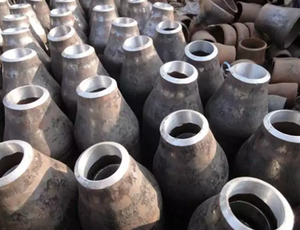 Reductor de Gas de Acero al Carbono con Diafragma Manual de Longitud Personalizada, Tipo de Soldadura a Tope para Sistemas de Tuberías Industriales - Product Image 2