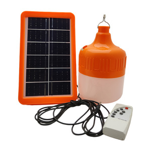 Luces Led Usb con tablero solar recargable 100-300W Paneles de bombilla solar de carga Lámpara de bombilla Led con control remoto - Product Image 4