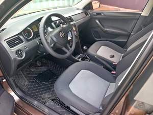 <span class=keywords><strong>Skoda</strong></span> Rapid <span class=keywords><strong>2018</strong></span>-2021 1.6L Essence Manuelle Berline LHD 5 Places, Voiture d'Occasion Bien Entretenue, Pratique et Fiable pour les Trajets Quotidiens - Product Image 6