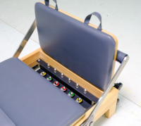 Repose-tête pour équipement d'entraînement professionnel, Reformer Pilates en chêne pliable multifonctionnel, conçu par des designers