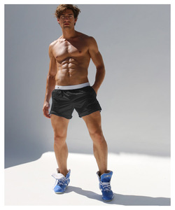 Bañador transparente <span class=keywords><strong>para</strong></span> hombre, traje de baño Sexy, pantalones cortos de playa lisos a la moda - Product Image 2