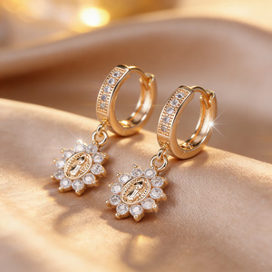 Wholesale Jewelry <strong>Pendiente</strong> De <strong>Gota</strong> 18k Gold Plated Religious Christian Flower Shape clear Zircon Virgin Mary Hoop Drop Earring - Product Image 3