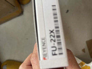 เซ็นเซอร์ไฟเบอร์ออปติกคีย์เอ็นซ์ FU-22X ใหม่และของแท้ 100% - Product Image 1