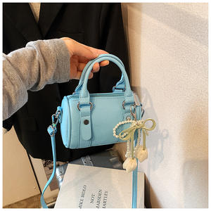 กระเป๋าถือสะพายข้างสำหรับผู้หญิง2026ใหม่กระเป๋าสะพายไหล่ลายควิลท์ดีไซน์เรขาคณิตวินเทจกระเป๋าเครื่องสำอาง PU สำหรับเด็กผู้หญิง - Product Image 6