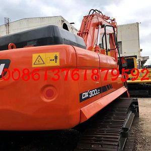 Excavadoras hidráulicas de cadenas Doosan dx300 154kw 30t, marca coreana de renombre. - Product Image 6