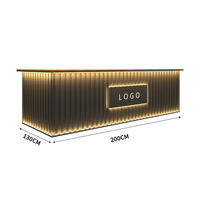 Comptoir de bar en métal sur mesure, forme de bar en L, design moderne, mobilier de bar pour restaurant, boîte de nuit