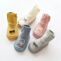 Tubo centrale in cotone pettinato autunnale 18 mesi scarpe da bambina traspiranti calze scarpe da neonato bambino