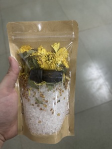 Ensemble de sel de bain aux fleurs séchées et huiles essentielles naturelles Brineblum, produit de bain relaxant pour le corps, spa à domicile mains libres, tube de neige - Product Image 5