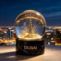 Globe à neige de Noël de luxe Dubaï Burj Khalifa, base en marbre personnalisée, résine, souvenir touristique, décoration, cadeau d'affaires, globe à neige personnalisé
