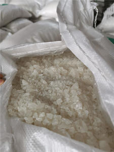 JIUCHONG China Factory 50 kg Granular Sulfato de aluminio con bajo contenido de hierro 17% para tableta de polvo de tratamiento de agua - Product Image 2