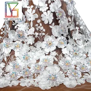 bridal illusion mesh fabric Suppliers-2022 new white big 3d flower Embroidery With shinning diamond french tulle mesh Lace bridal fabric