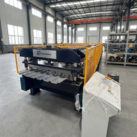 Machine automatique de formage à froid de panneaux de toiture trapézoïdaux PLC hydraulique CE ISO pour bâtiments industriels et commerciaux