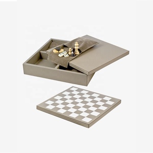 Scacchi di lusso Domino Correnti D'aria Triple Bordo Bound 3 in 1 di Cuoio Set di Scacchi - Product Image 1