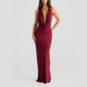Personalizado peso ligero sedoso satén completamente forrado desmontable flor Halter Bias corte espalda descubierta señoras elegante Maxi tejido vestidos de noche - Product Image 4