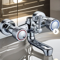 Robinet de lavabo mural extensible et rotatif à eau froide unique