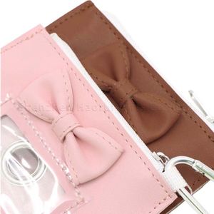 Cartera para bolsas de excrementos de perro con diseño de pajarita en relieve, de cuero PU, bonita, portátil, con ventana transparente, soporte para bolsas de residuos, mosquetón, regalo para amantes de las mascotas - Product Image 4