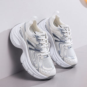 Nouvelles chaussures décontractées pour femmes rehaussant la semelle chaussures de mode filles chaussures de style de marche - Product Image 6