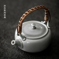 Théière en céramique japonaise à poignée en boucle, glaçure gris glacé, petite théière individuelle, poignée en rotin, théière domestique