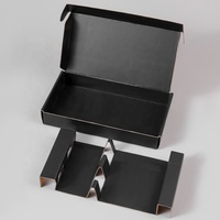 Boîte d'expédition pliable en carton ondulé avec logo argenté personnalisé en usine, gaufrage double face, matériaux recyclés, boîte cadeau