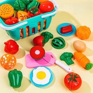 Set da Cucina Giocattolo in Plastica per Tagliare Frutta e Verdura, Cesto per Torte per Bambine Appassionate di Cucinare - Product Image 3