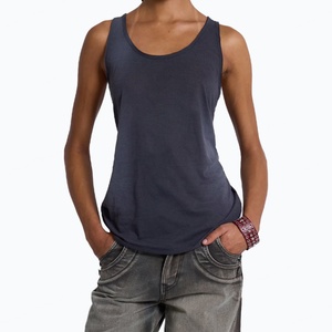 Débardeur graphique personnalisé pour femme, été, sexy, coupe décontractée, léger, en jersey slub, bords bruts, noir délavé - Product Image 4