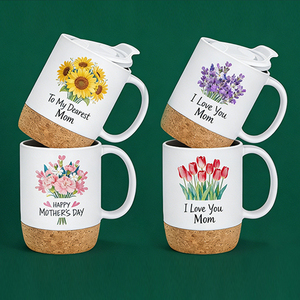 Tasses en céramique pour la fête des mères avec couvercles - Design floral tournesol, lavande, œillet, tulipe, fond en liège, cadeau pour maman - Product Image 1