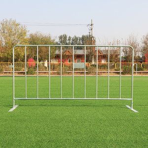 Barrera de control de multitudes usada para peatones de Metal de seguridad vial móvil de 1100*2500mm a la venta - Product Image 5