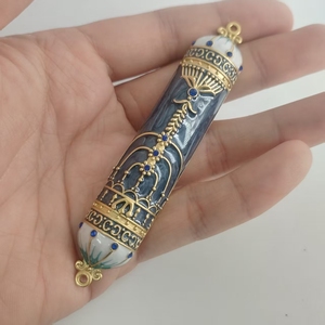 Mezuzah cylindrique en alliage de zinc peinte à la main avec décoration latérale en forme de parchemin, cadeau de déménagement sacré <span class=keywords><strong>juif</strong></span> - Product Image 6