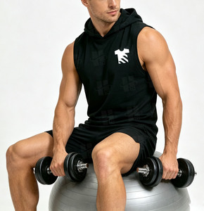 Débardeur d'été personnalisé de haute qualité, décontracté et confortable, sans manches, à capuche, noir, à séchage rapide, pour hommes. - Product Image 3