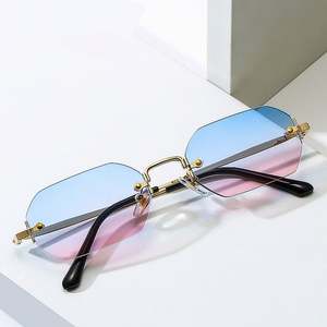 Lunettes de soleil polygonales sans monture pour femmes, style vintage, petite monture carrée, collection 2025 - Product Image 6