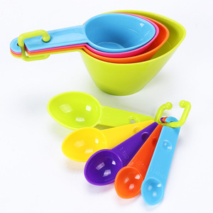 Juego de 4 Tazas Medidoras de Plástico con Asas Largas para Pesar con Precisión <span class=keywords><strong>Harina</strong></span> <span class=keywords><strong>y</strong></span> Otros Ingredientes Líquidos para Hornear - Product Image 6