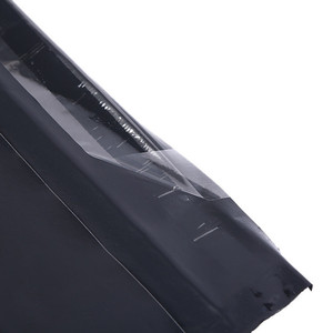 Sac d'emballage express noir ultra fin 30x30 auto-adhésif pour la logistique et l'expédition - Product Image 3